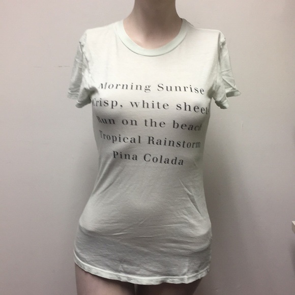 Wildfox Tops - Wildfox short sleeve tee